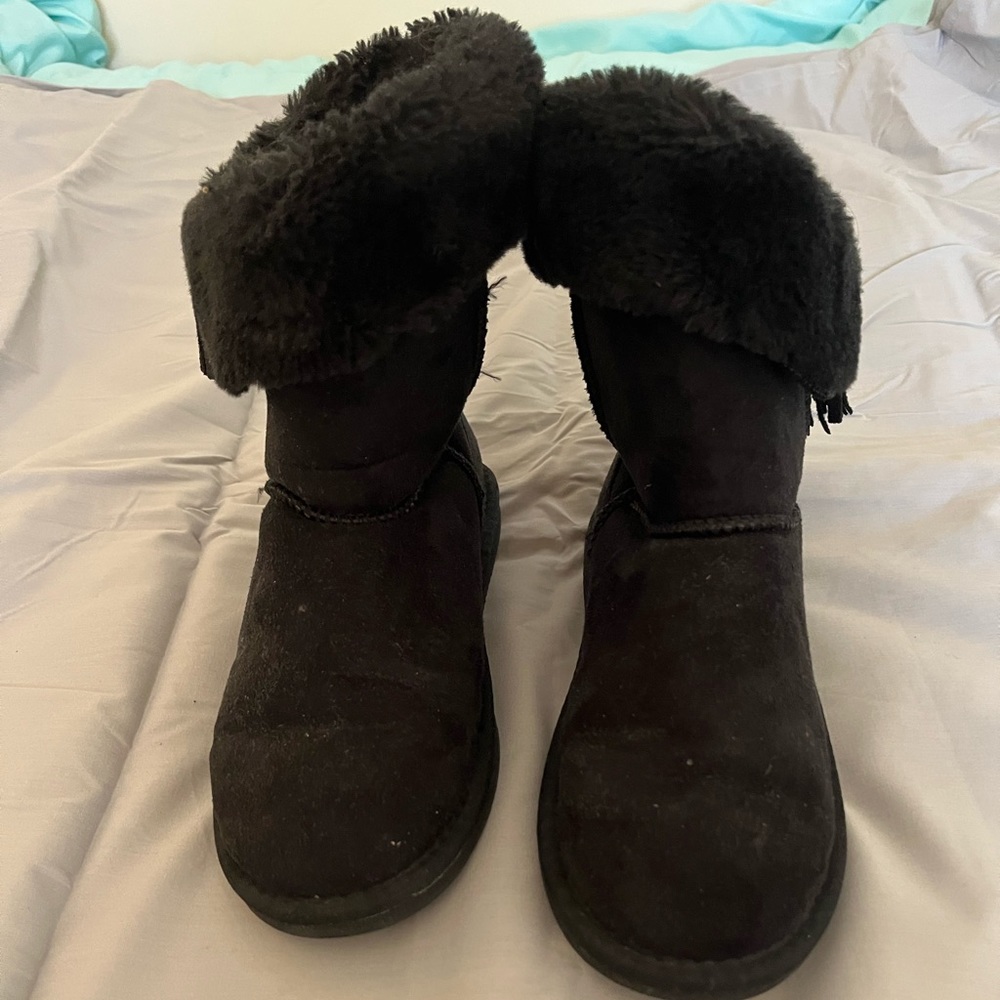 Apres By Lamo winter women’s size 7 fur boots